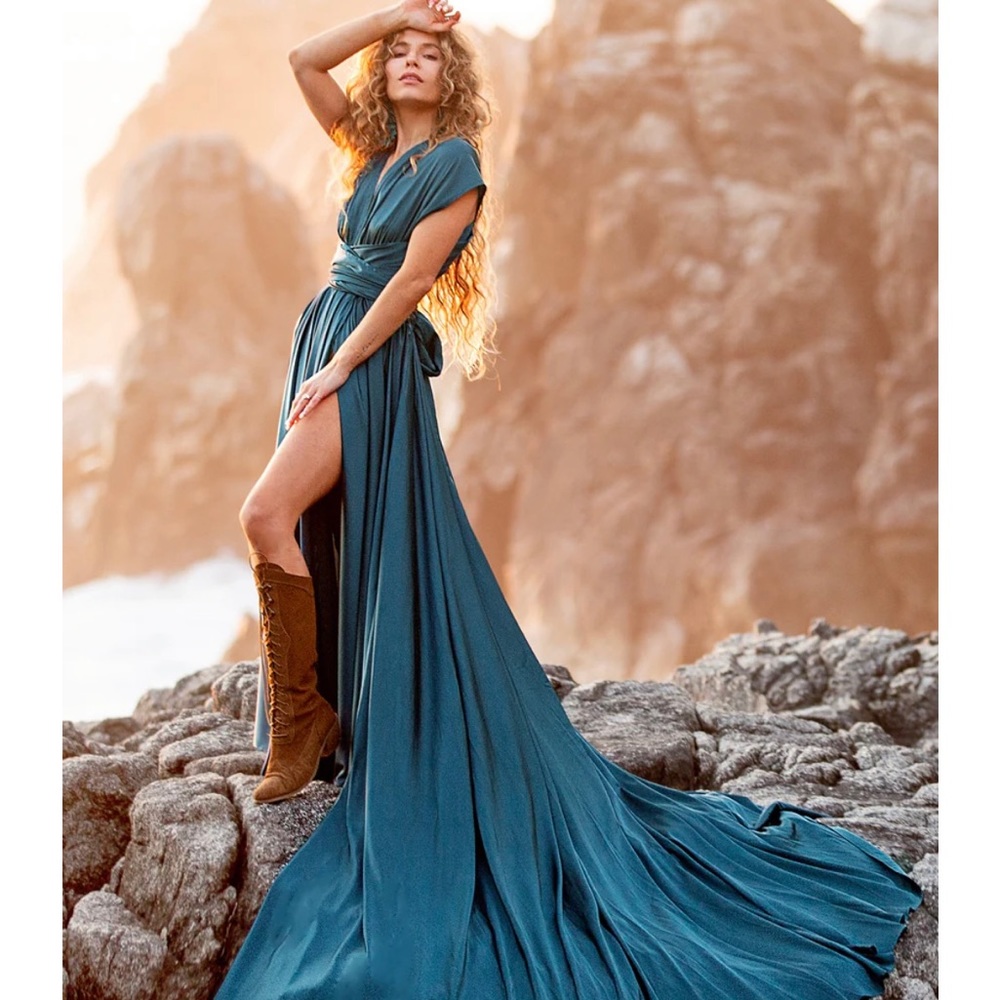 June Impact Wrap Dress NWT size M-L deep ocean blue color